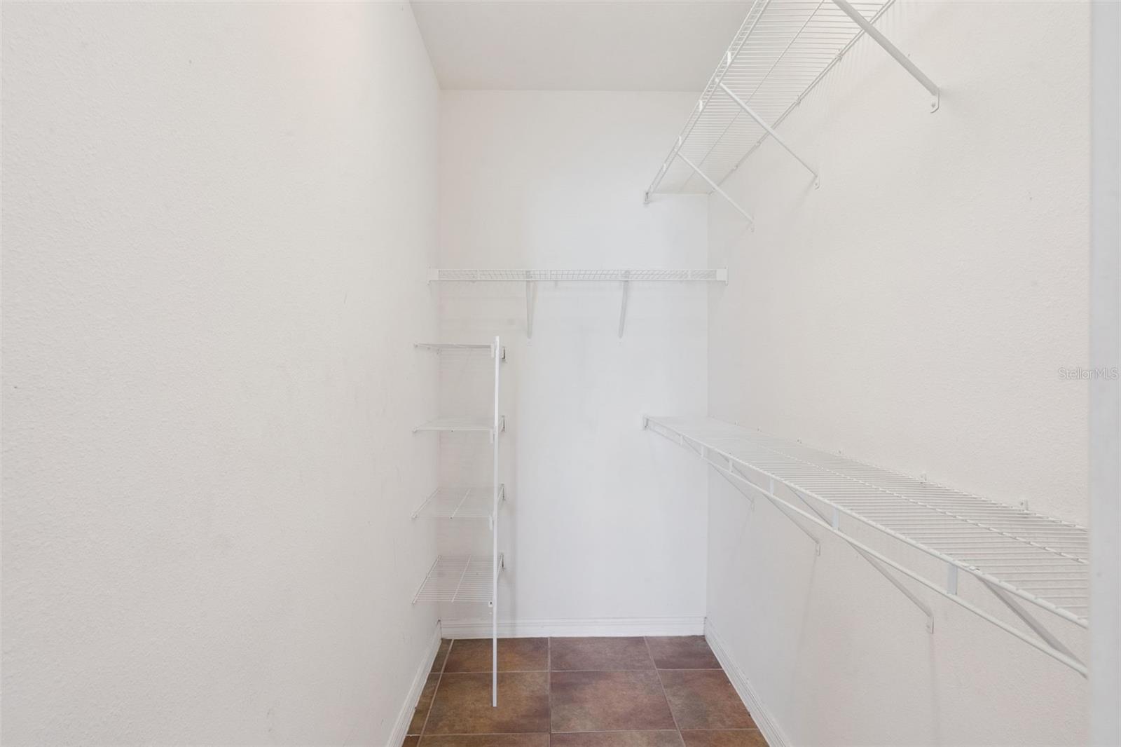 1038 SUFFRAGETTE Cir HAINES CITY, FL 33844