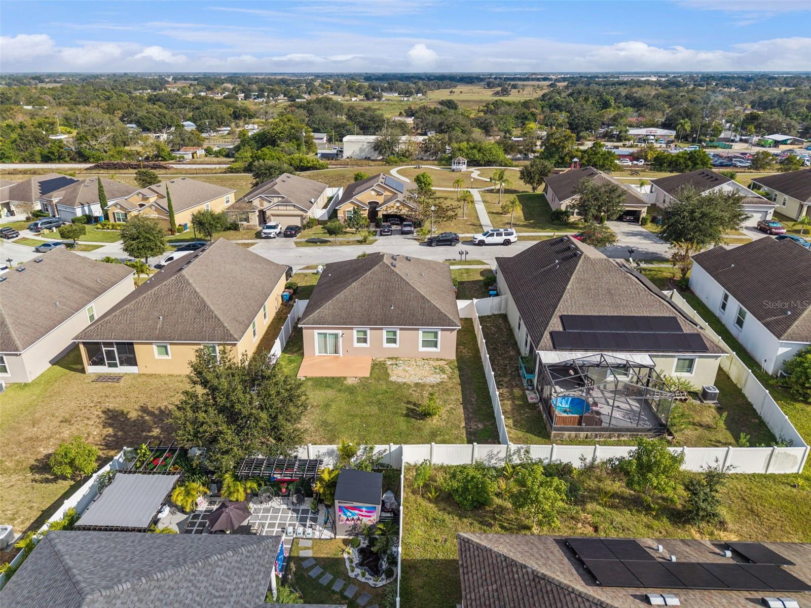 1038 SUFFRAGETTE Cir HAINES CITY, FL 33844