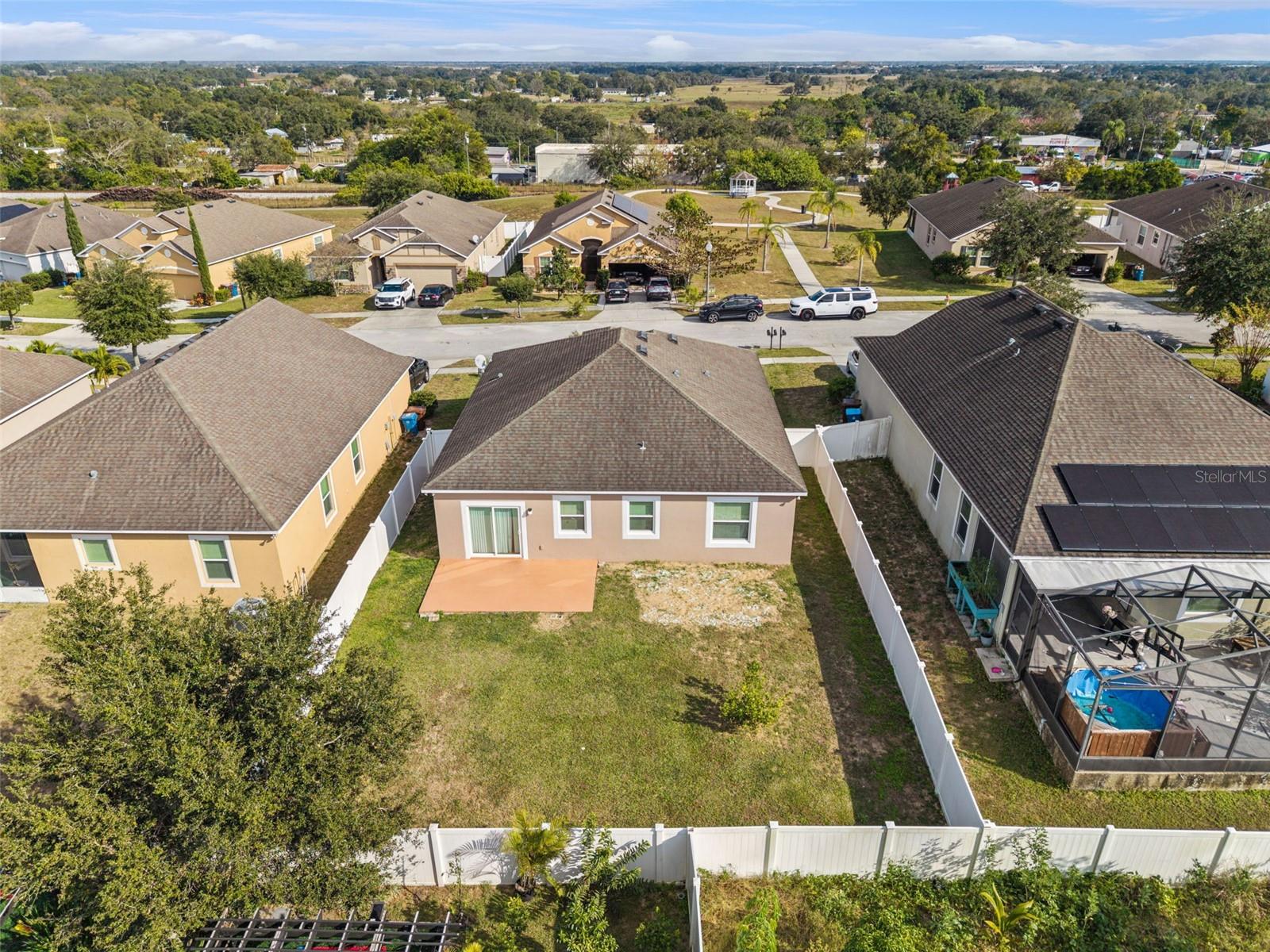 1038 SUFFRAGETTE Cir HAINES CITY, FL 33844