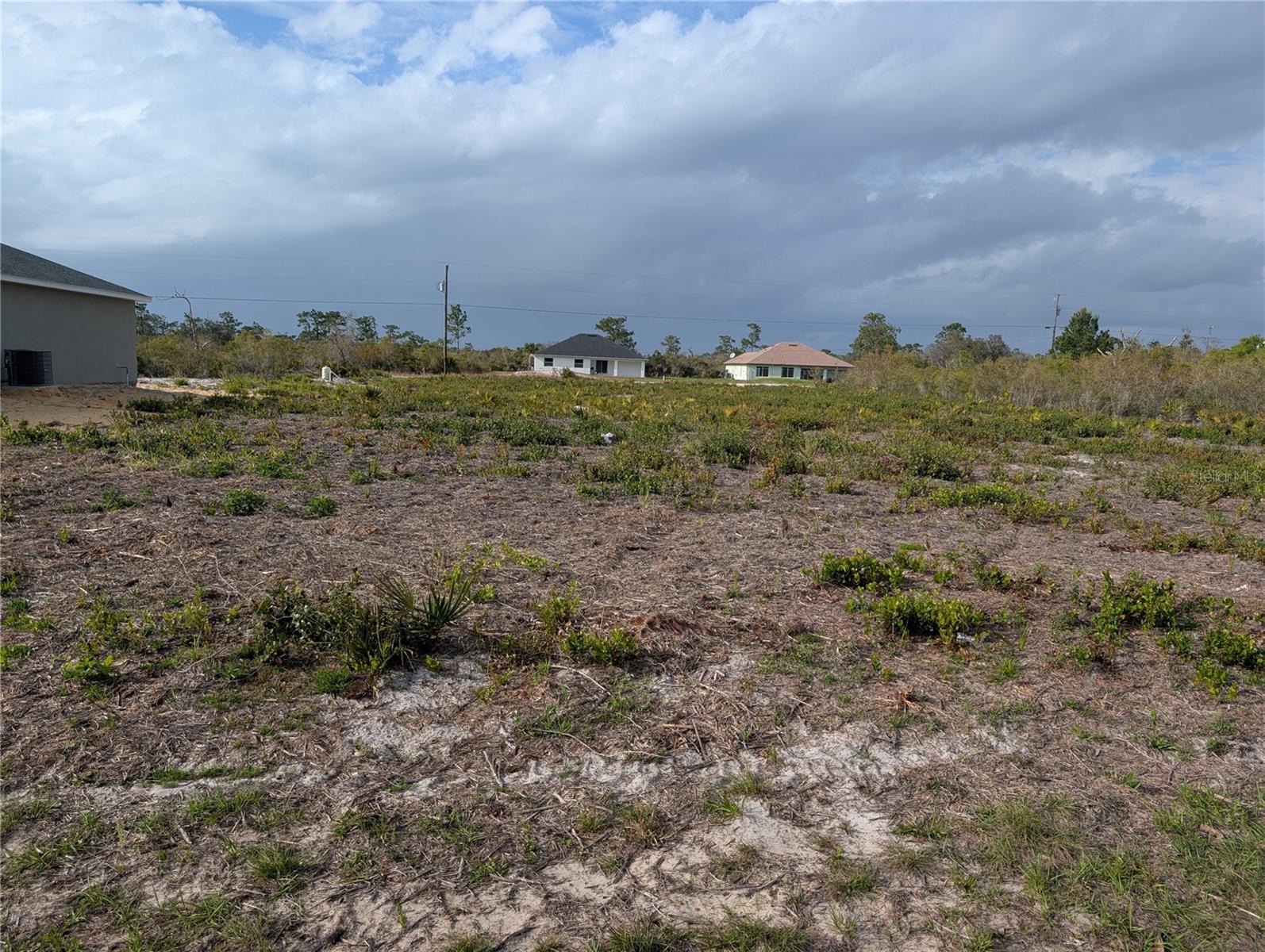 12 POINCIANA Dr INDIAN LAKE ESTATES, FL 33855