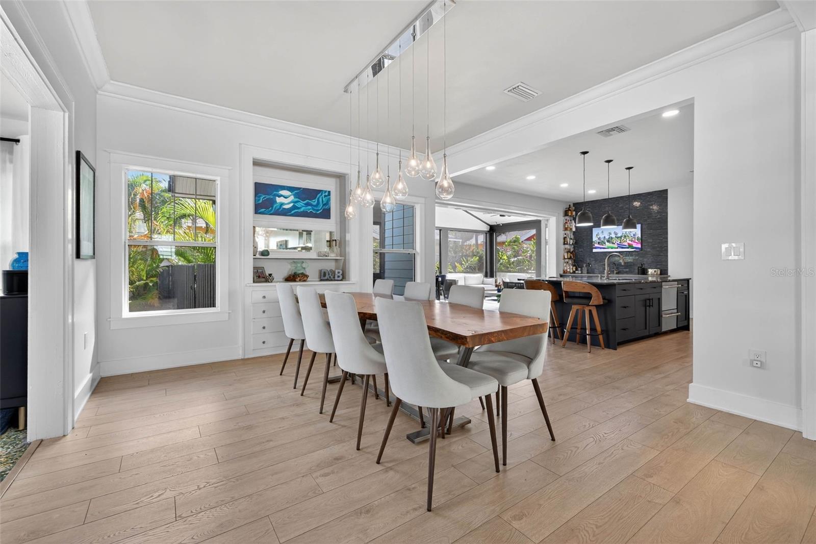 2822 BURLINGTON Ave ST PETERSBURG, FL 33713