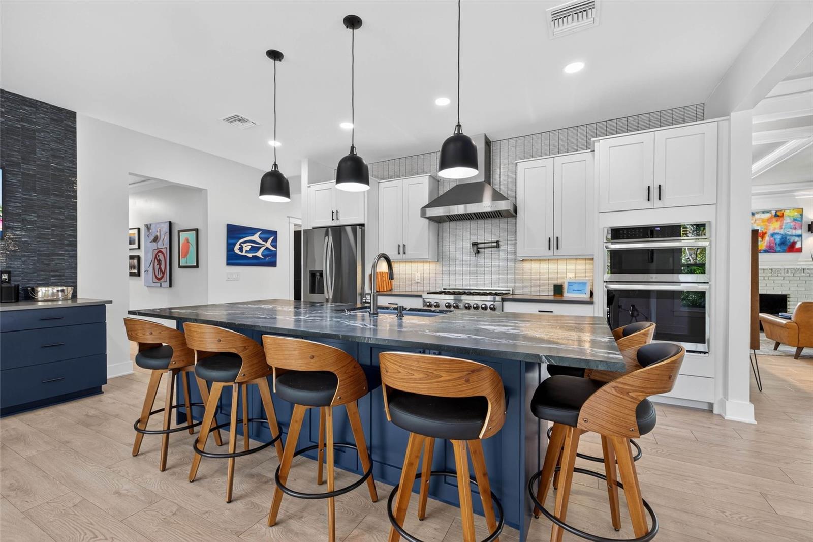 2822 BURLINGTON Ave ST PETERSBURG, FL 33713