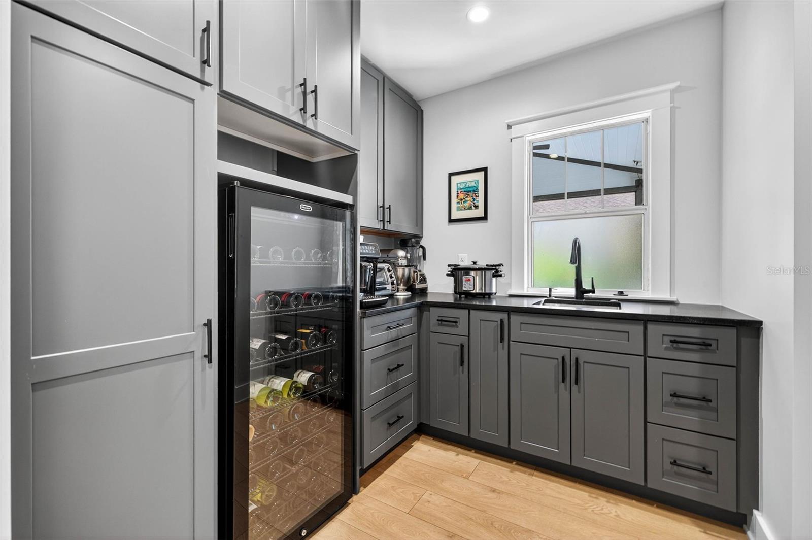 2822 BURLINGTON Ave ST PETERSBURG, FL 33713