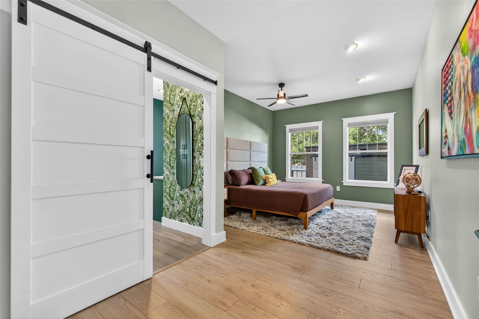 2822 BURLINGTON Ave ST PETERSBURG, FL 33713