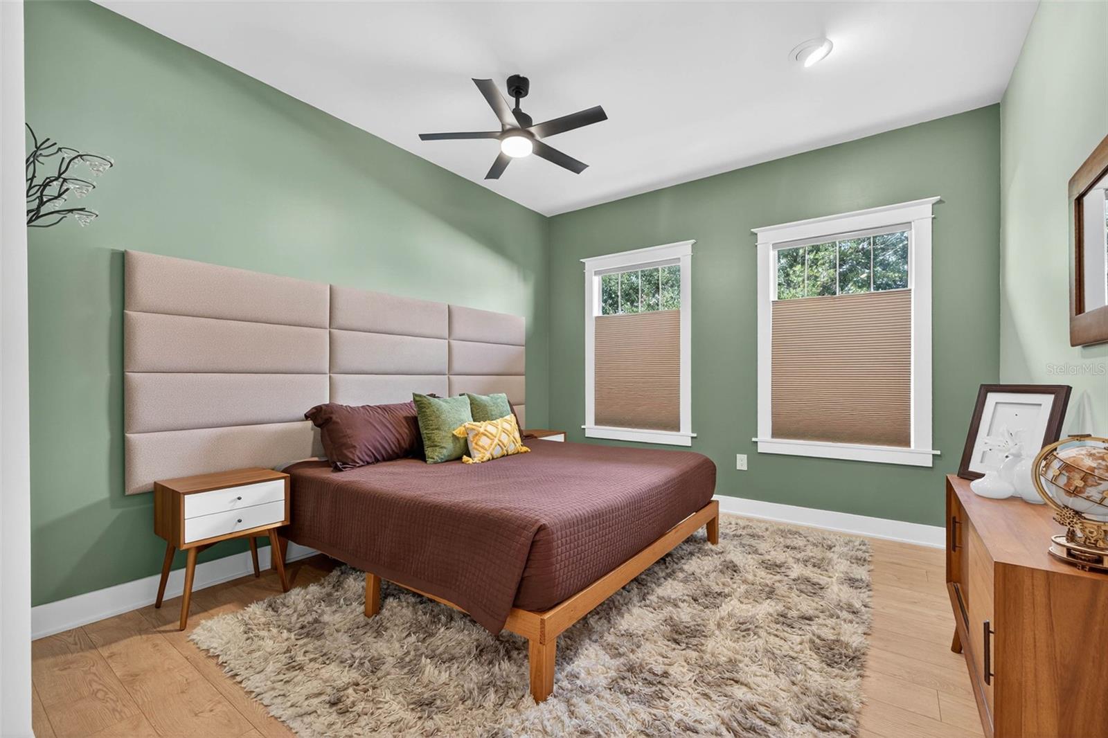 2822 BURLINGTON Ave ST PETERSBURG, FL 33713