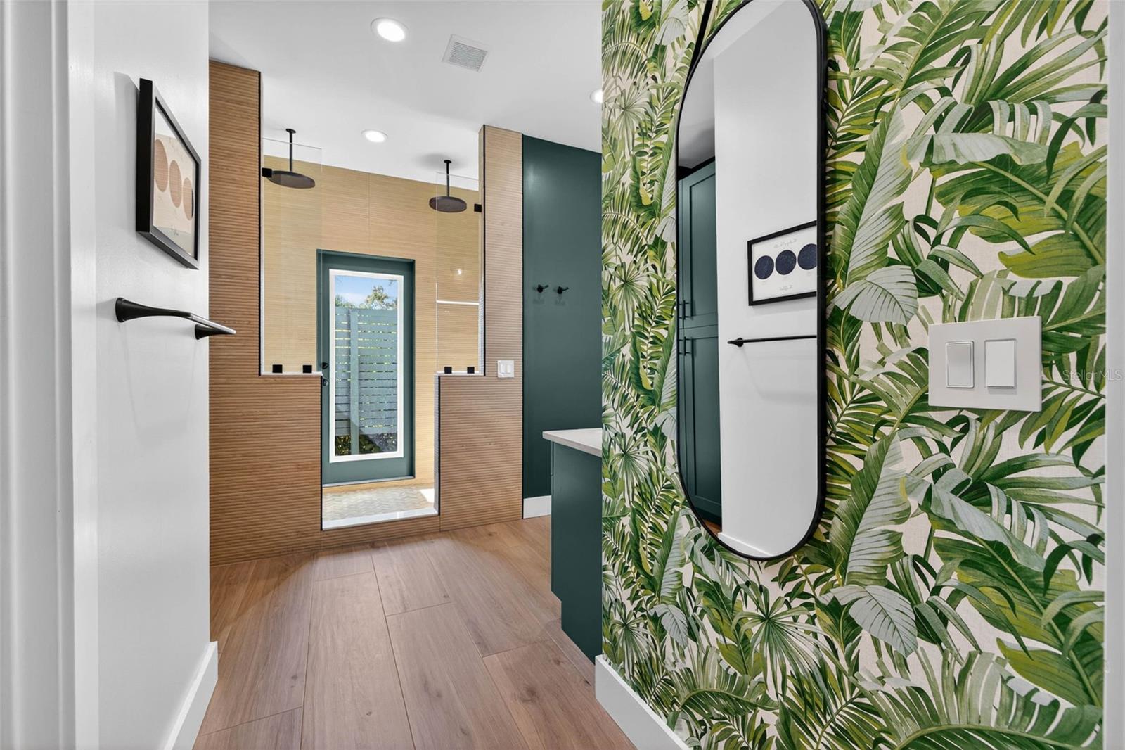 2822 BURLINGTON Ave ST PETERSBURG, FL 33713