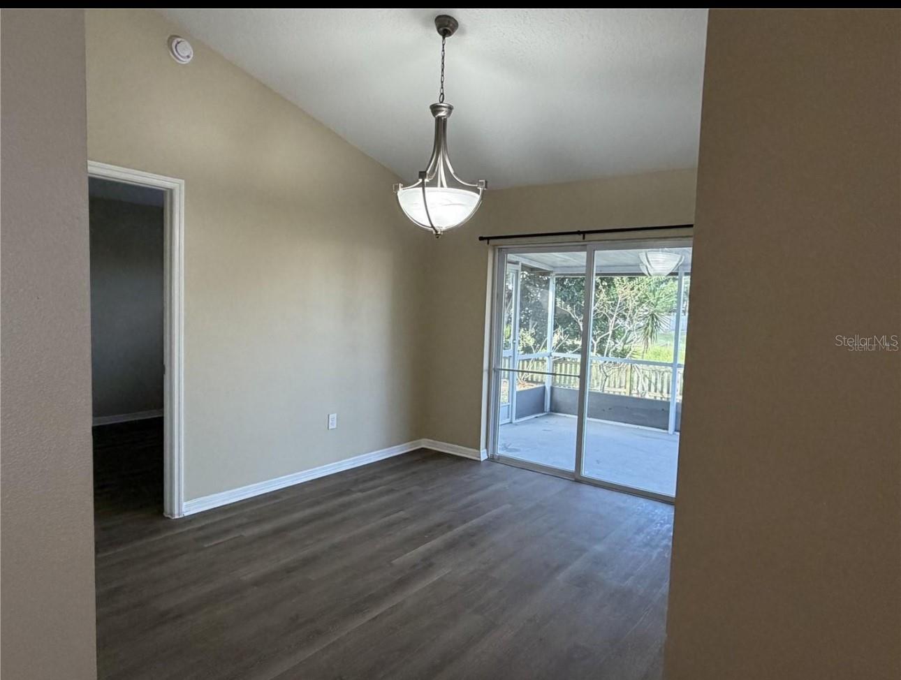 1921 TINKER Dr LUTZ, FL 33559