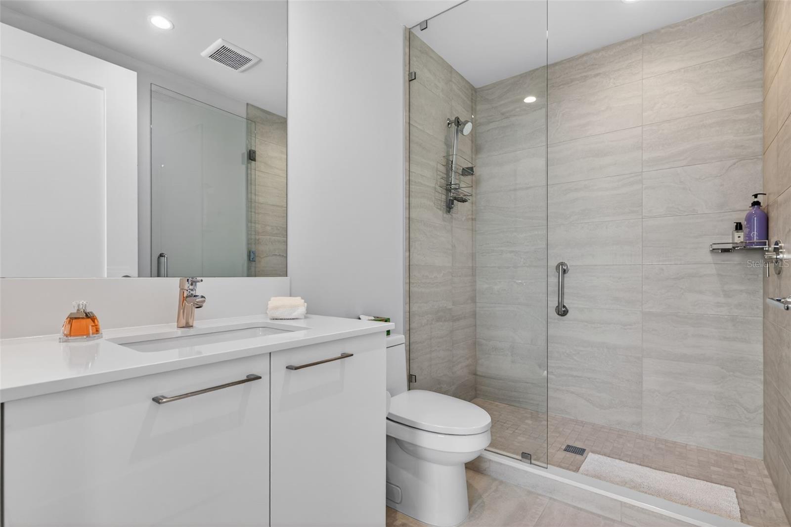 301 1ST St #1505 ST PETERSBURG, FL 33701