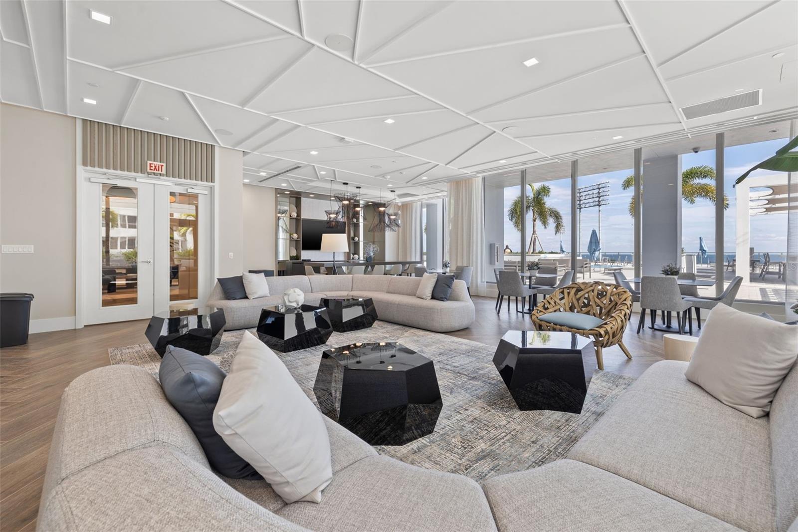 301 1ST St #1505 ST PETERSBURG, FL 33701