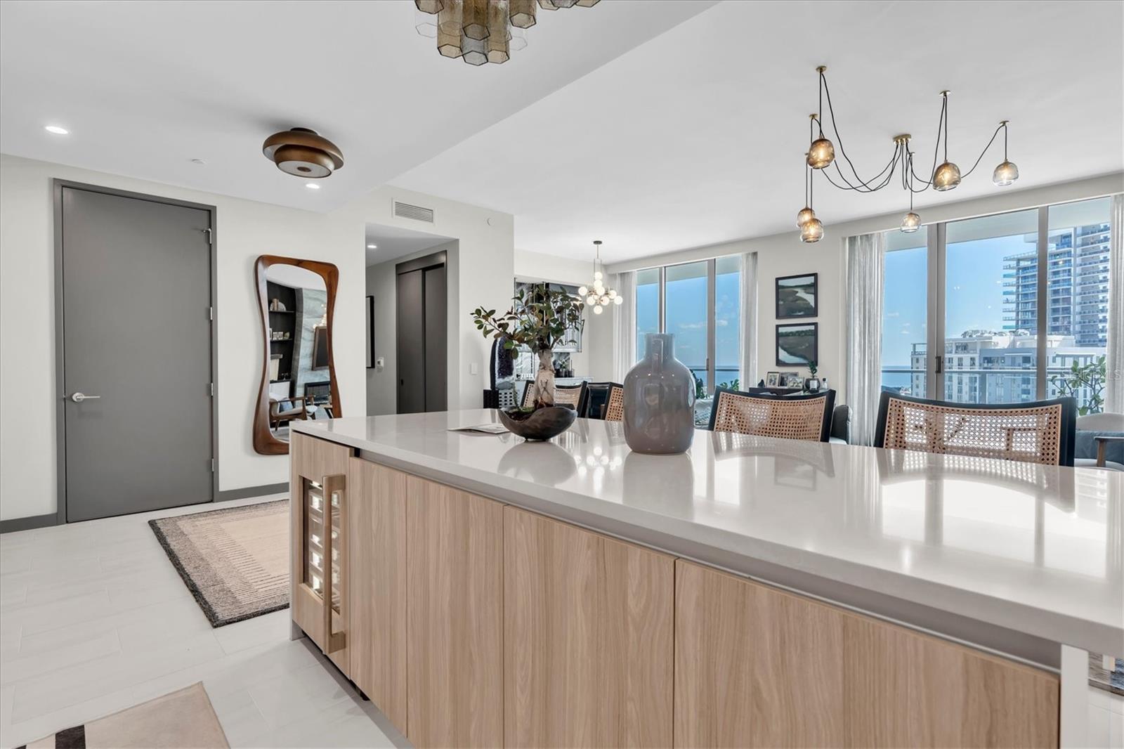 400 CENTRAL Ave #2005 ST PETERSBURG, FL 33701