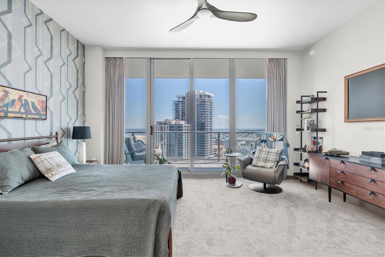 400 CENTRAL Ave #2005 ST PETERSBURG, FL 33701