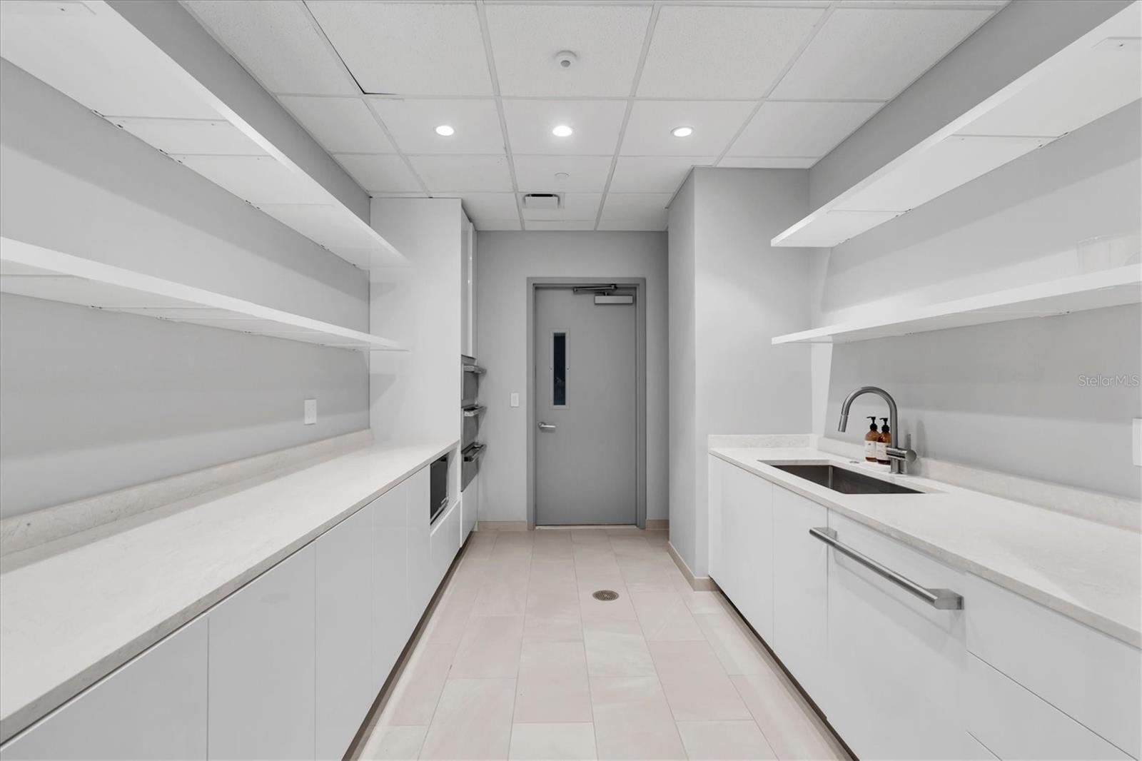 400 CENTRAL Ave #2005 ST PETERSBURG, FL 33701