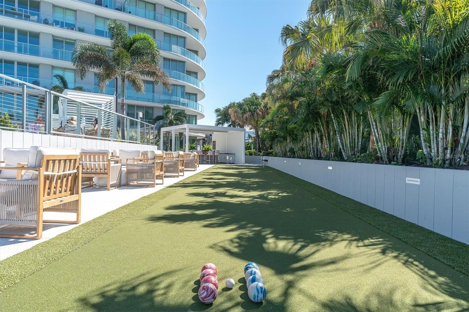 400 CENTRAL Ave #2005 ST PETERSBURG, FL 33701