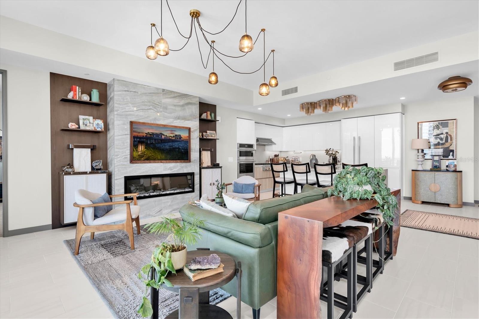 400 CENTRAL Ave #2005 ST PETERSBURG, FL 33701