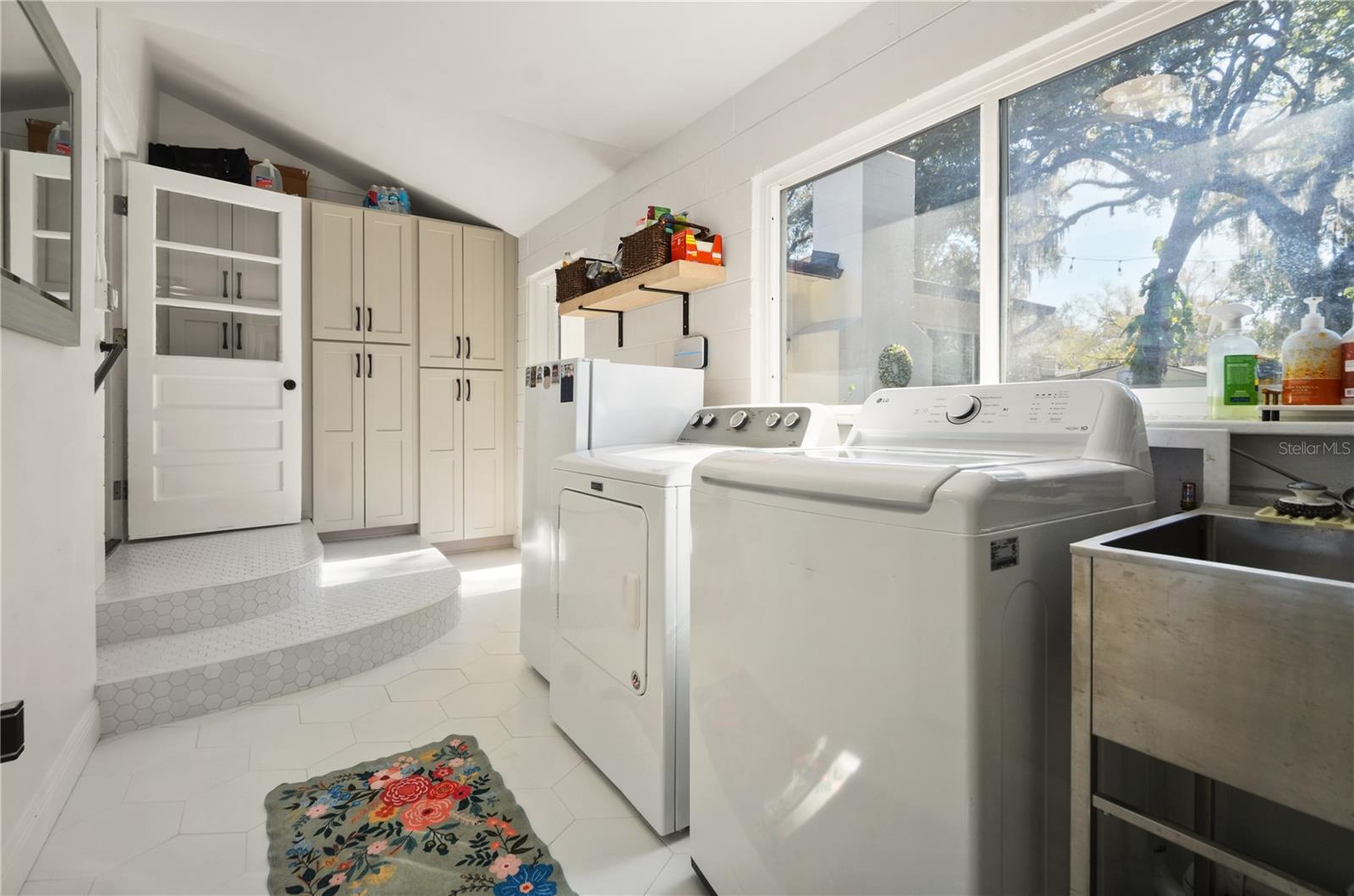 1304 GOLFVIEW St ORLANDO, FL 32804