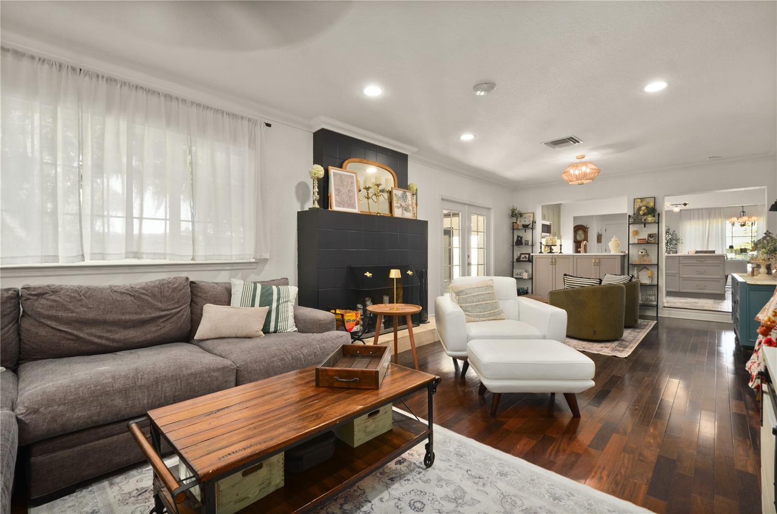 1304 GOLFVIEW St ORLANDO, FL 32804