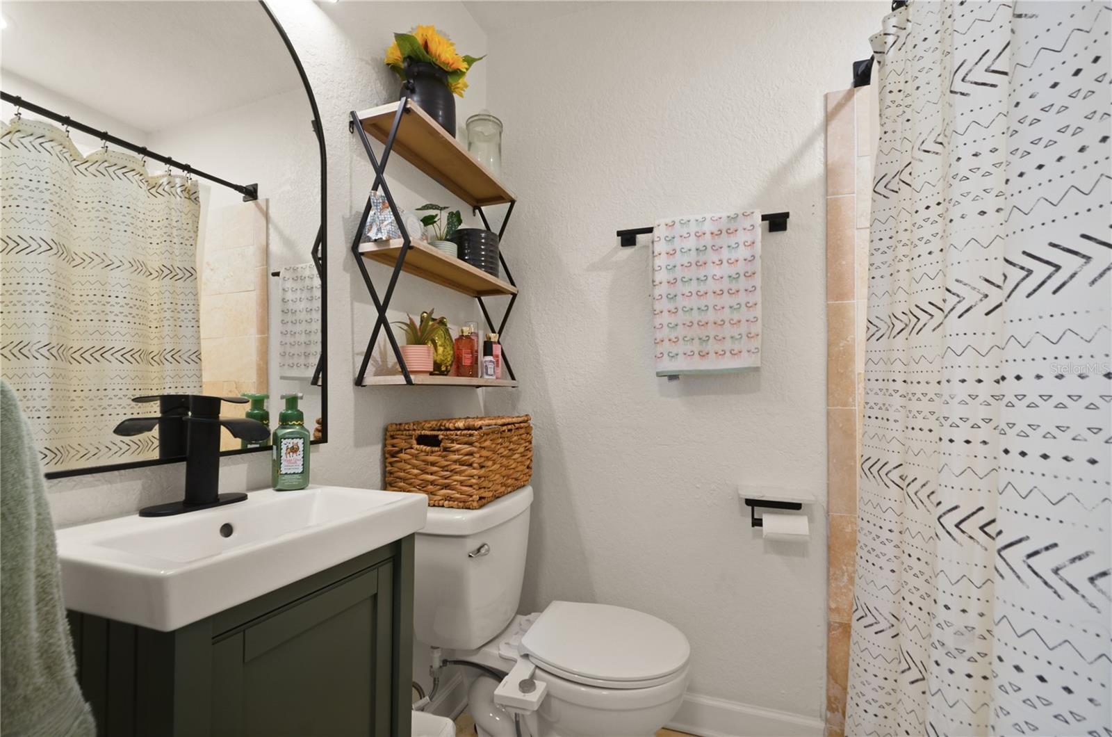 1304 GOLFVIEW St ORLANDO, FL 32804