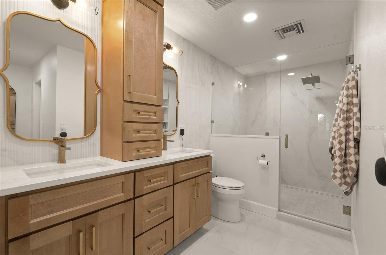 1304 GOLFVIEW St ORLANDO, FL 32804