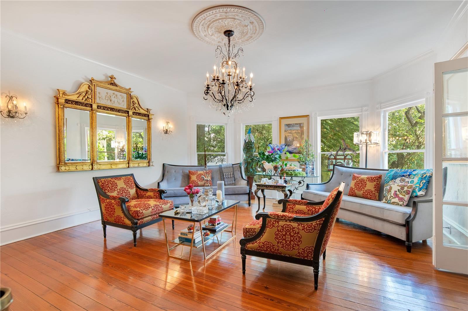 614 Lk Ave ORLANDO, FL 32801