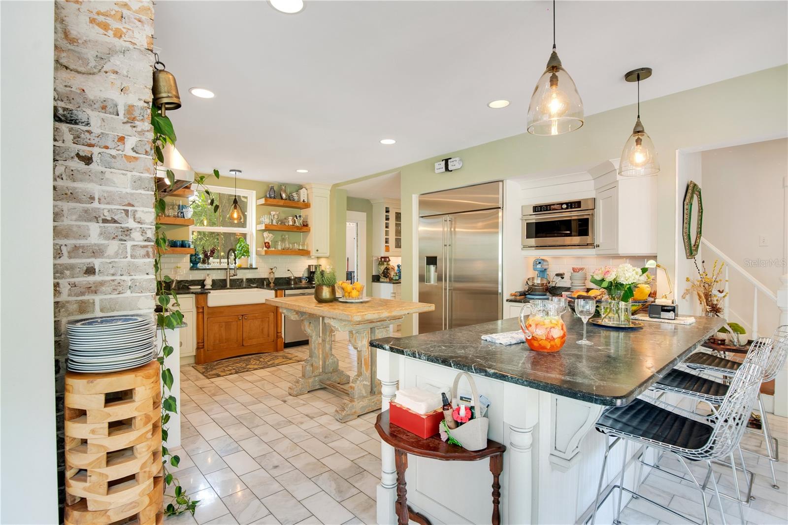 614 Lk Ave ORLANDO, FL 32801