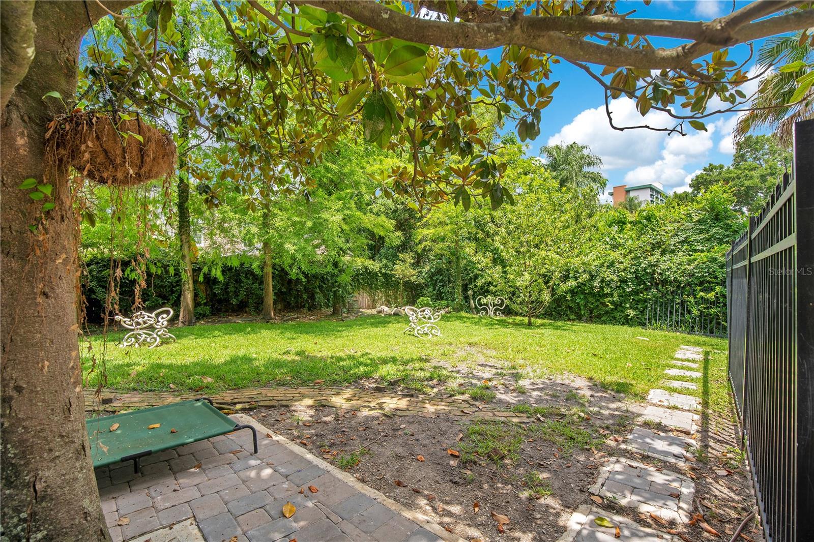 614 Lk Ave ORLANDO, FL 32801