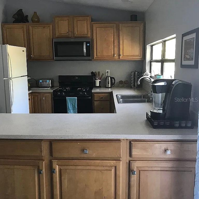 227 WOODLAND Ave COCOA BEACH, FL 32931