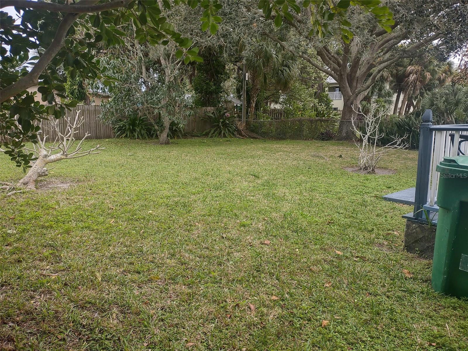 227 WOODLAND Ave COCOA BEACH, FL 32931