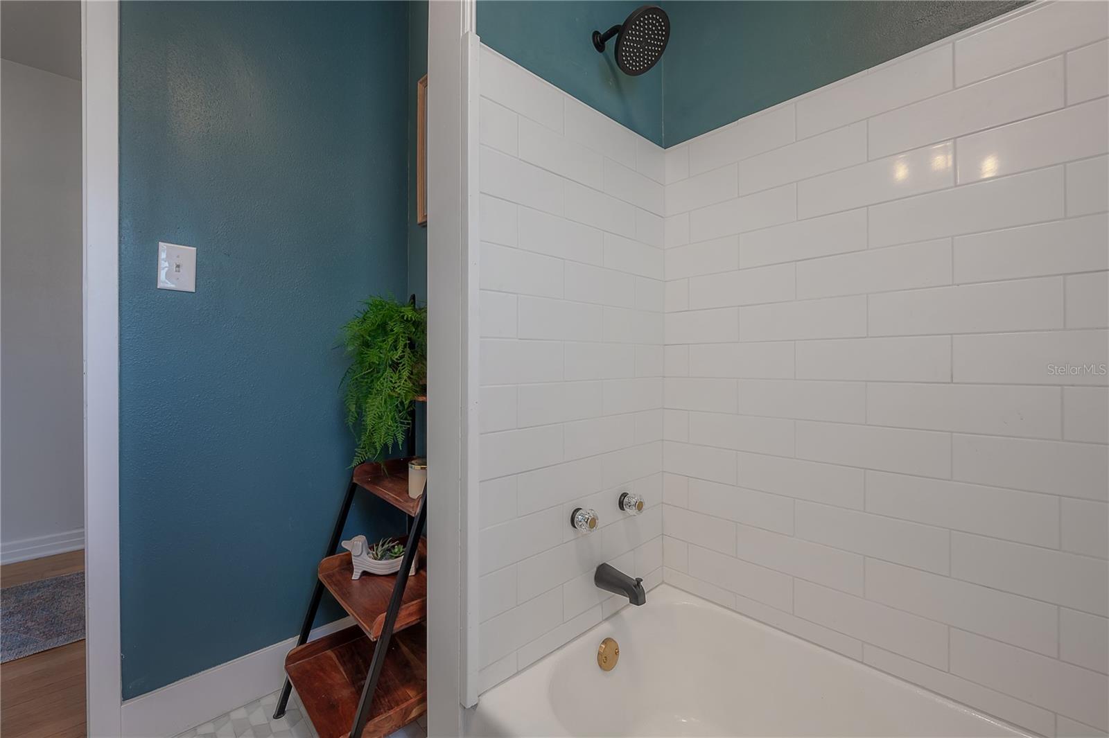 4110 N MARGUERITE St TAMPA, FL 33603