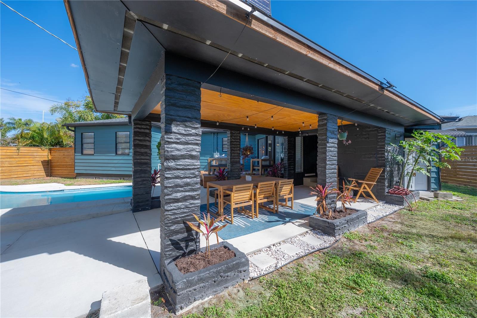 4110 N MARGUERITE St TAMPA, FL 33603