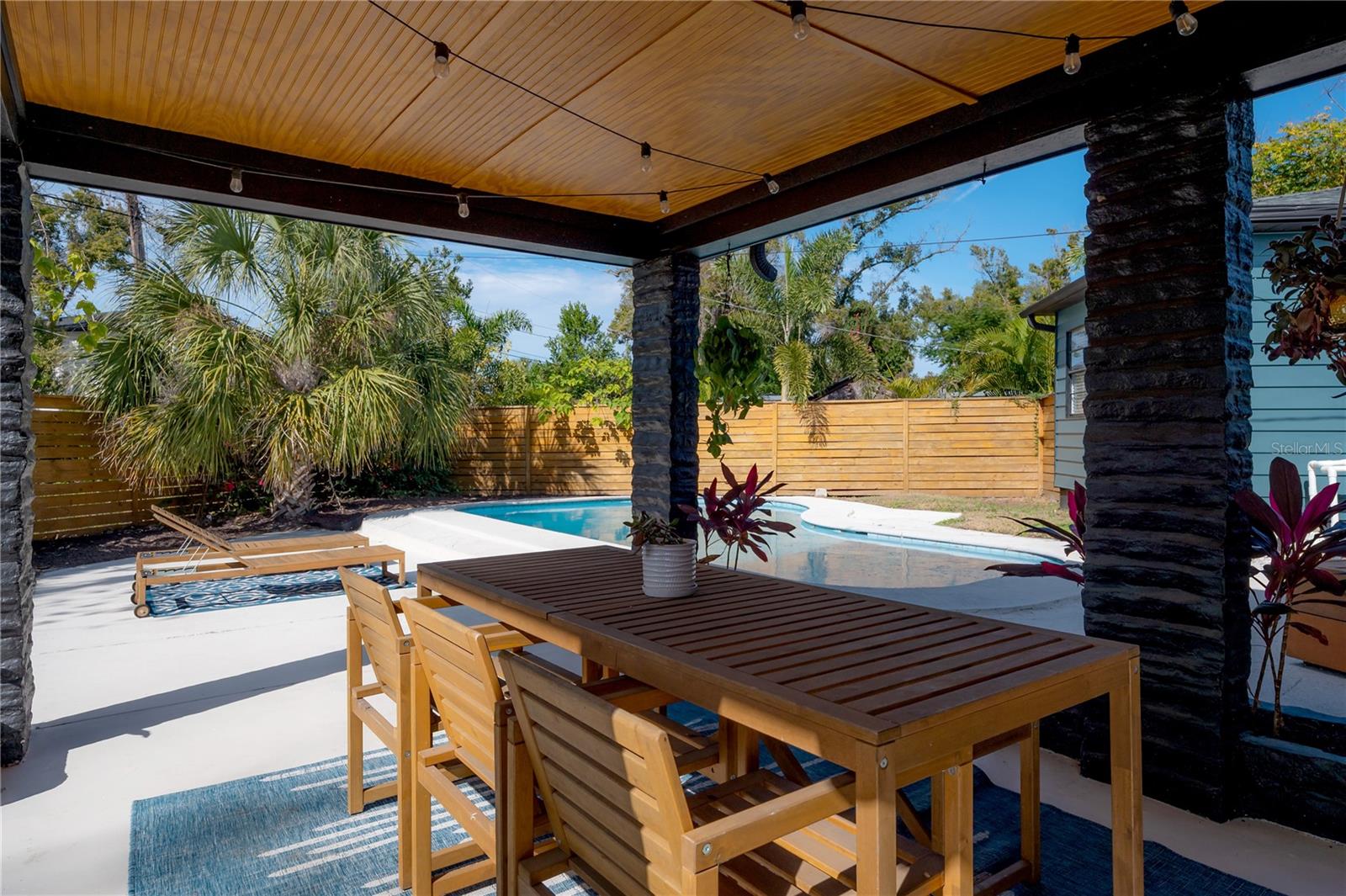 4110 N MARGUERITE St TAMPA, FL 33603