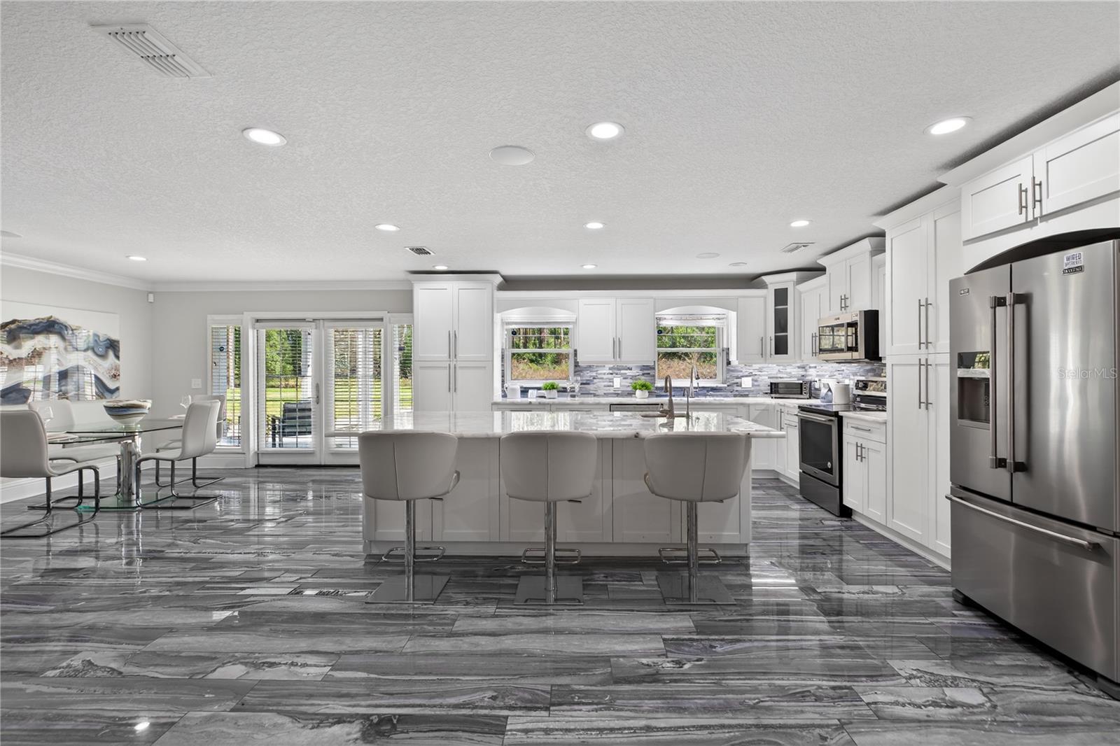 3663 BERGER Rd LUTZ, FL 33548