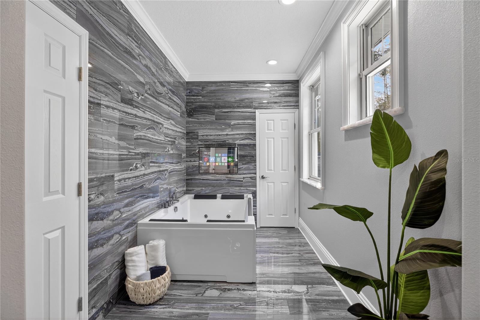 3663 BERGER Rd LUTZ, FL 33548