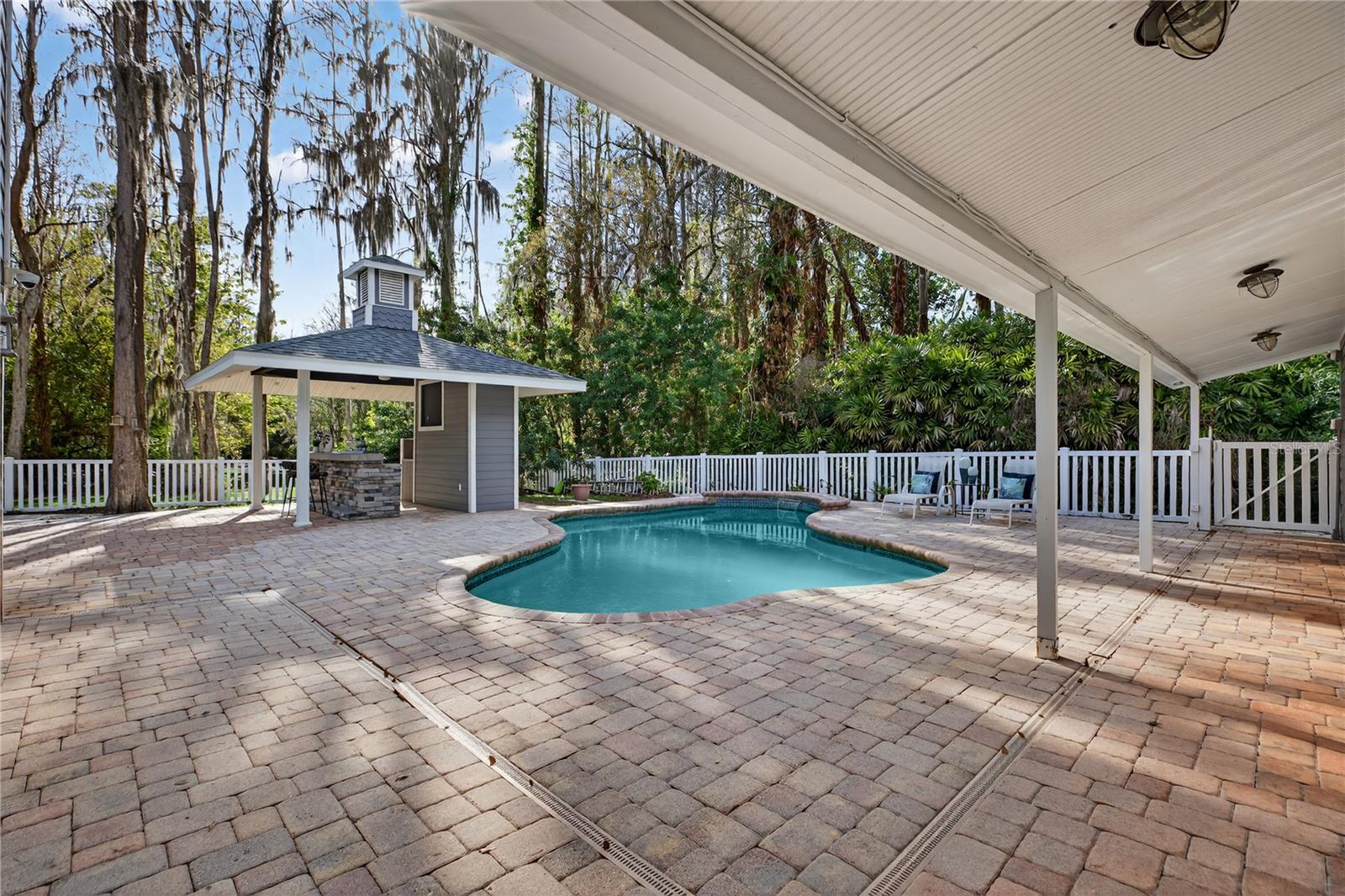 3663 BERGER Rd LUTZ, FL 33548