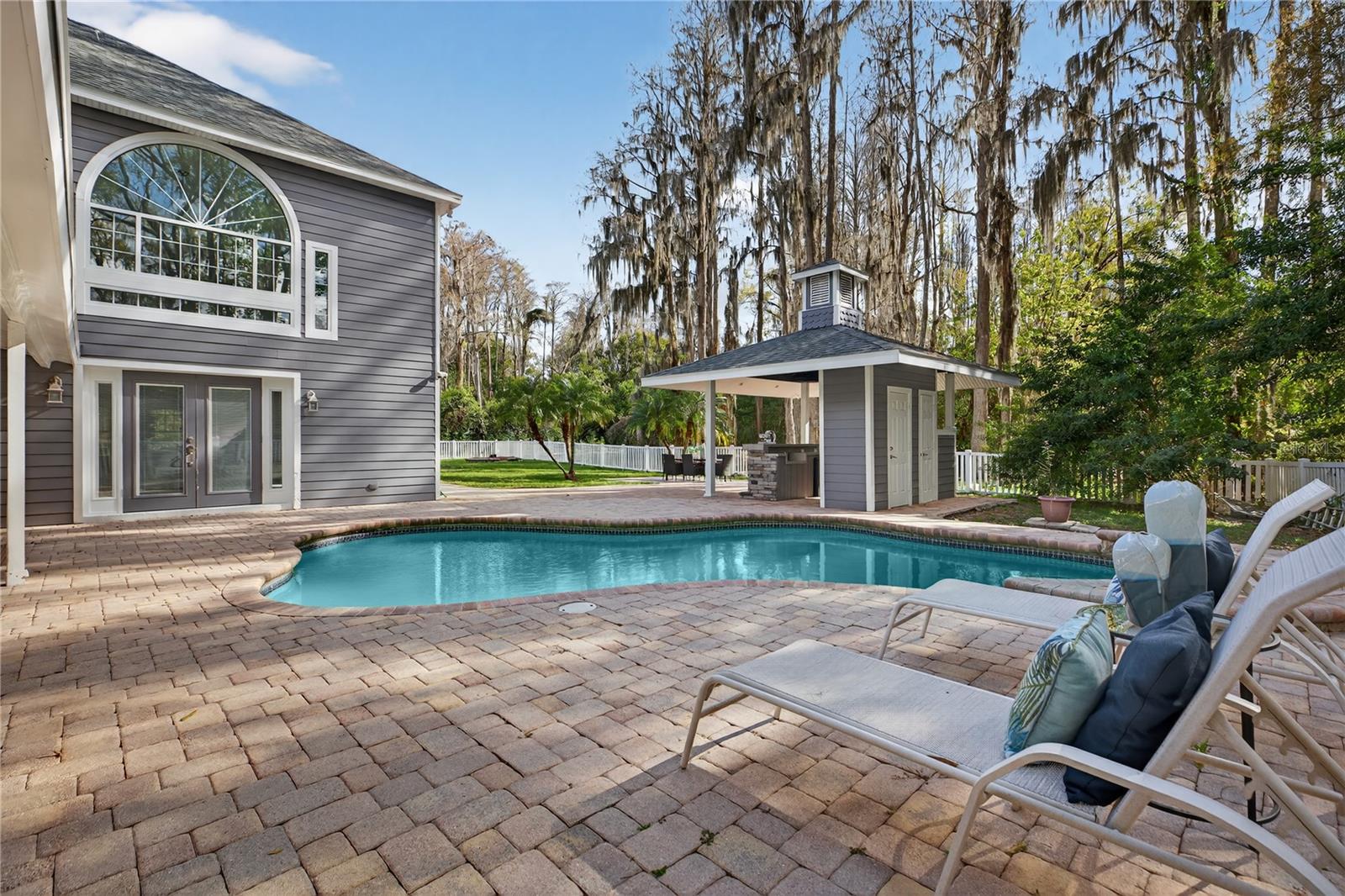 3663 BERGER Rd LUTZ, FL 33548