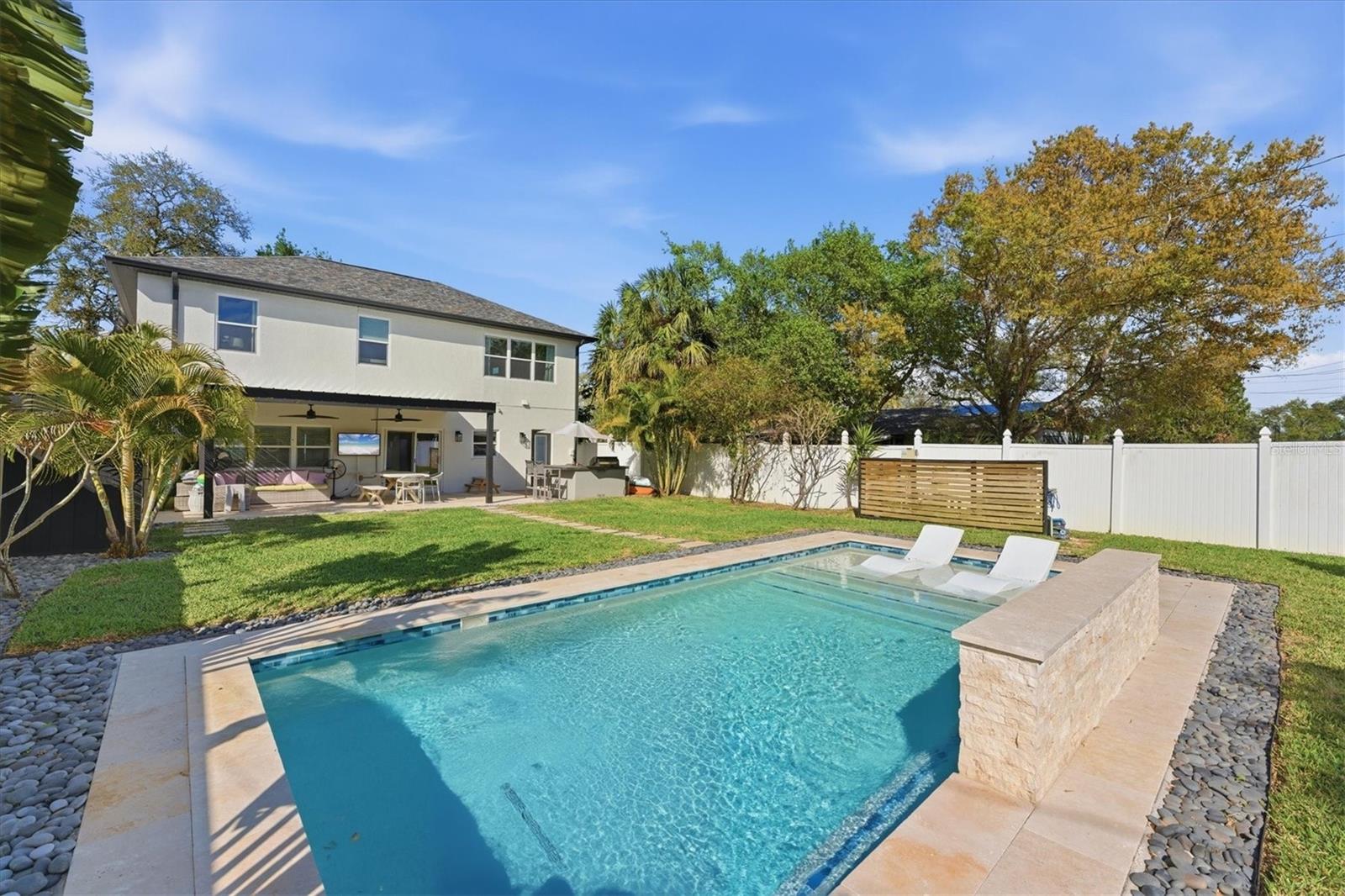 236 15TH Ave ST PETERSBURG, FL 33701