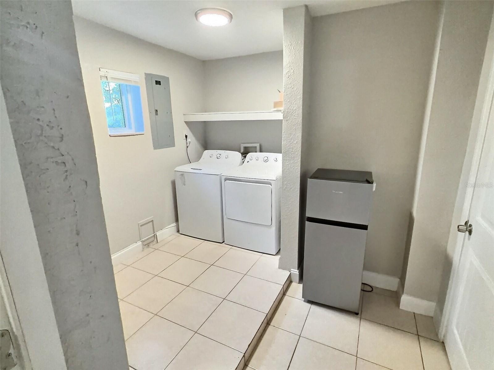 102 QUINTARD Ave ORLANDO, FL 32811