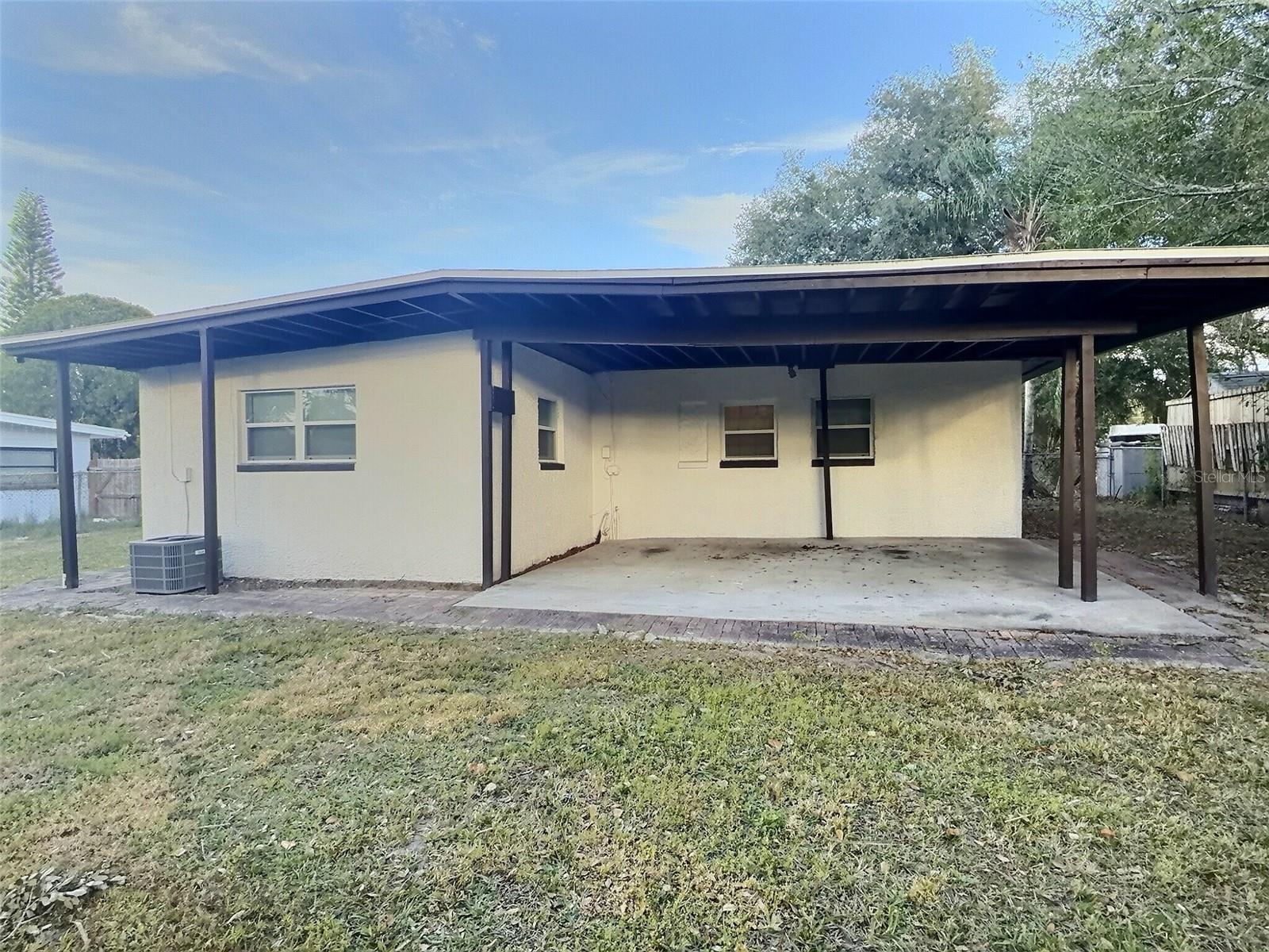 102 QUINTARD Ave ORLANDO, FL 32811