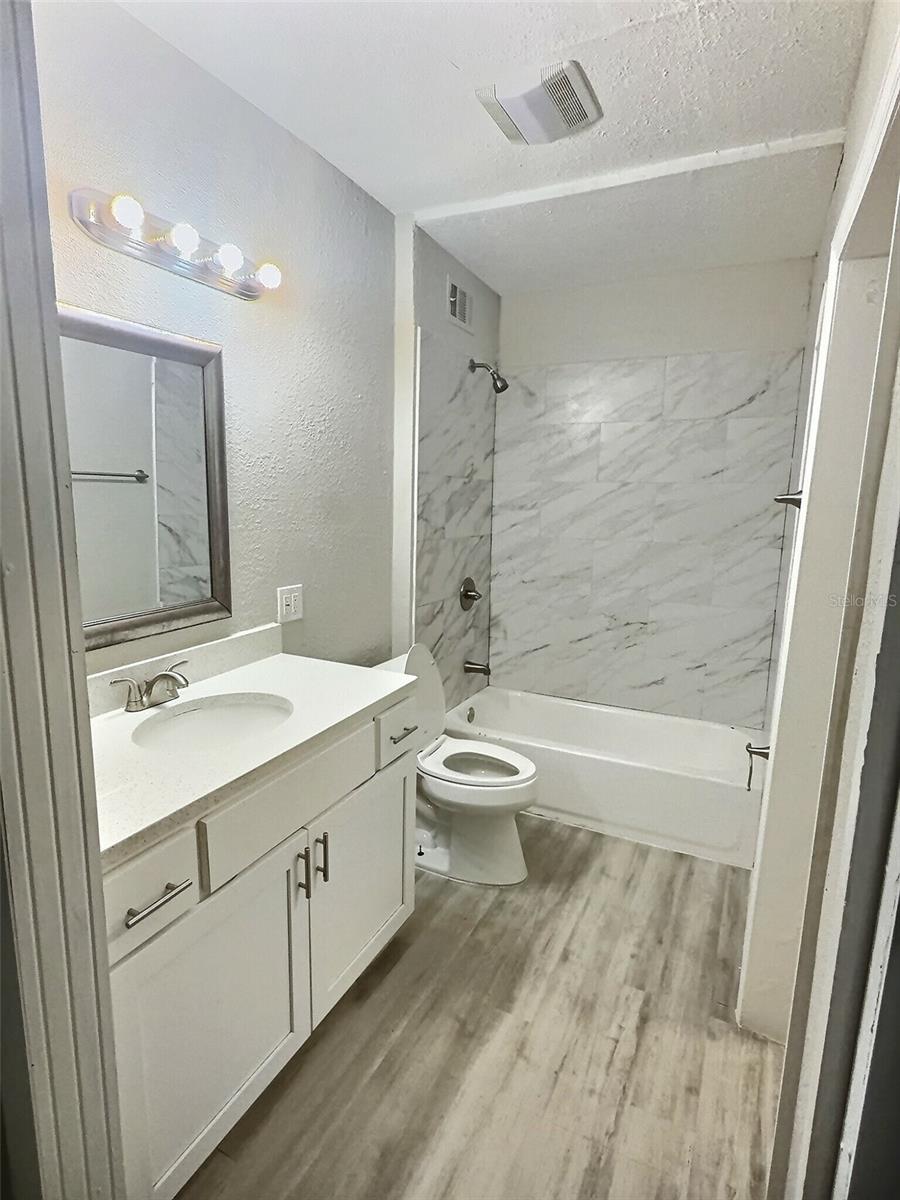 102 QUINTARD Ave ORLANDO, FL 32811