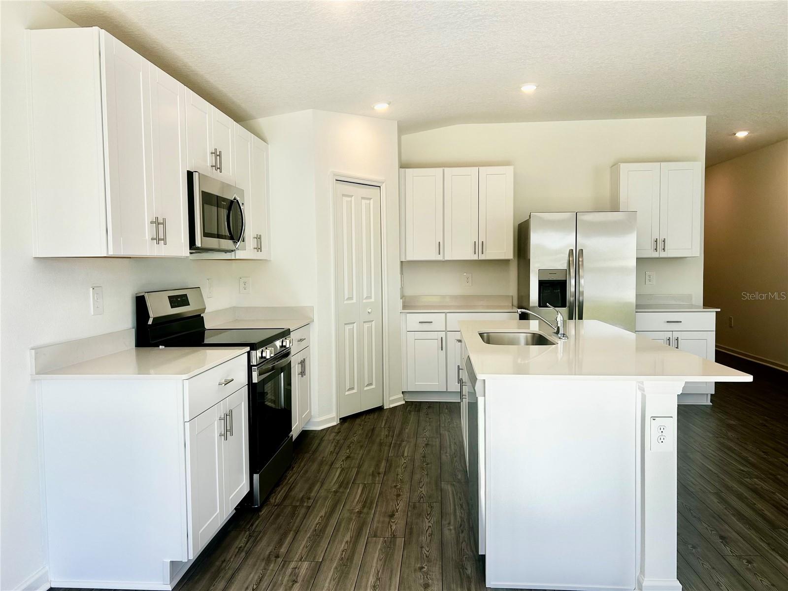 1112 NW 48th Ter OCALA, FL 34482