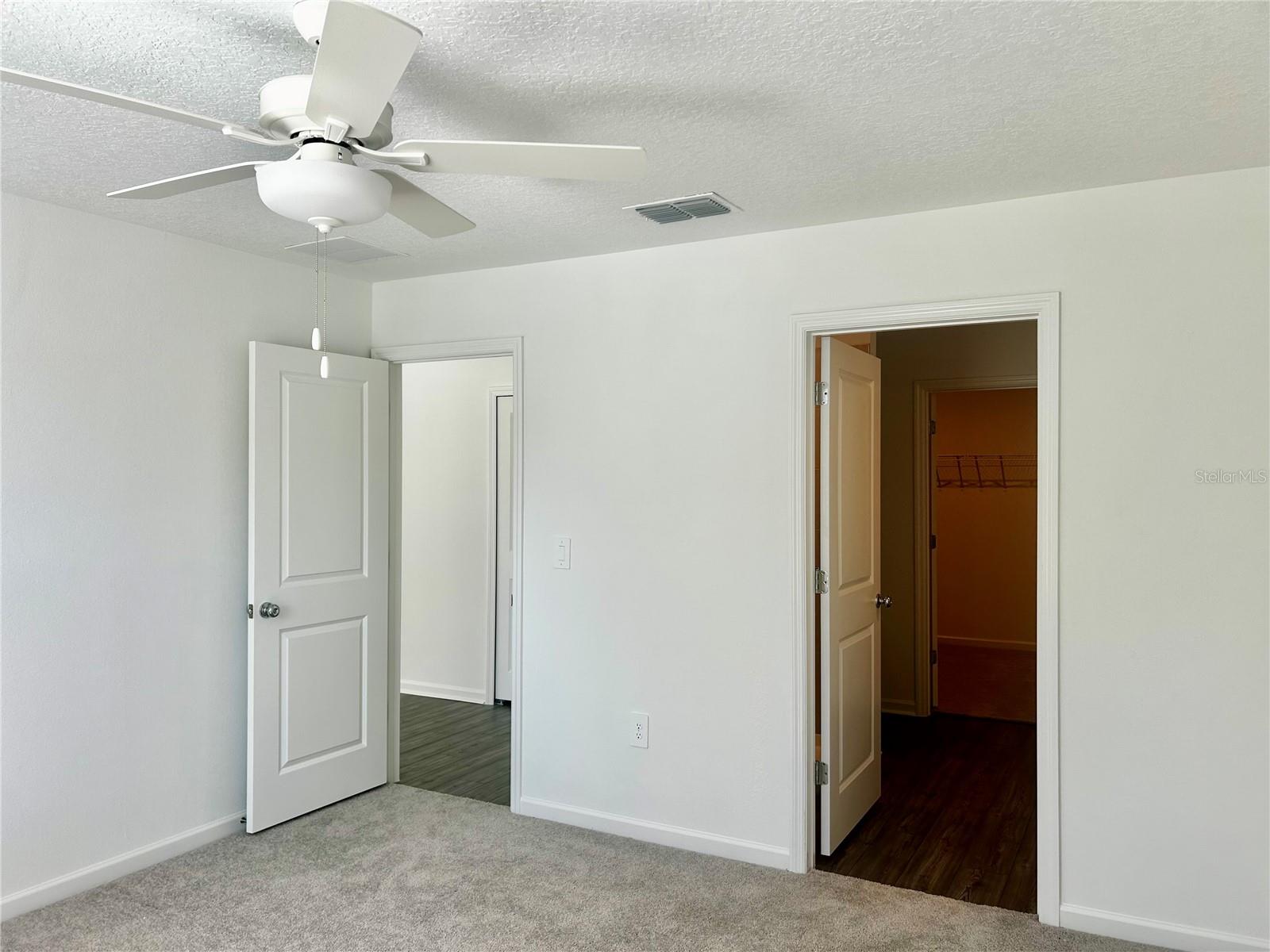 1112 NW 48th Ter OCALA, FL 34482