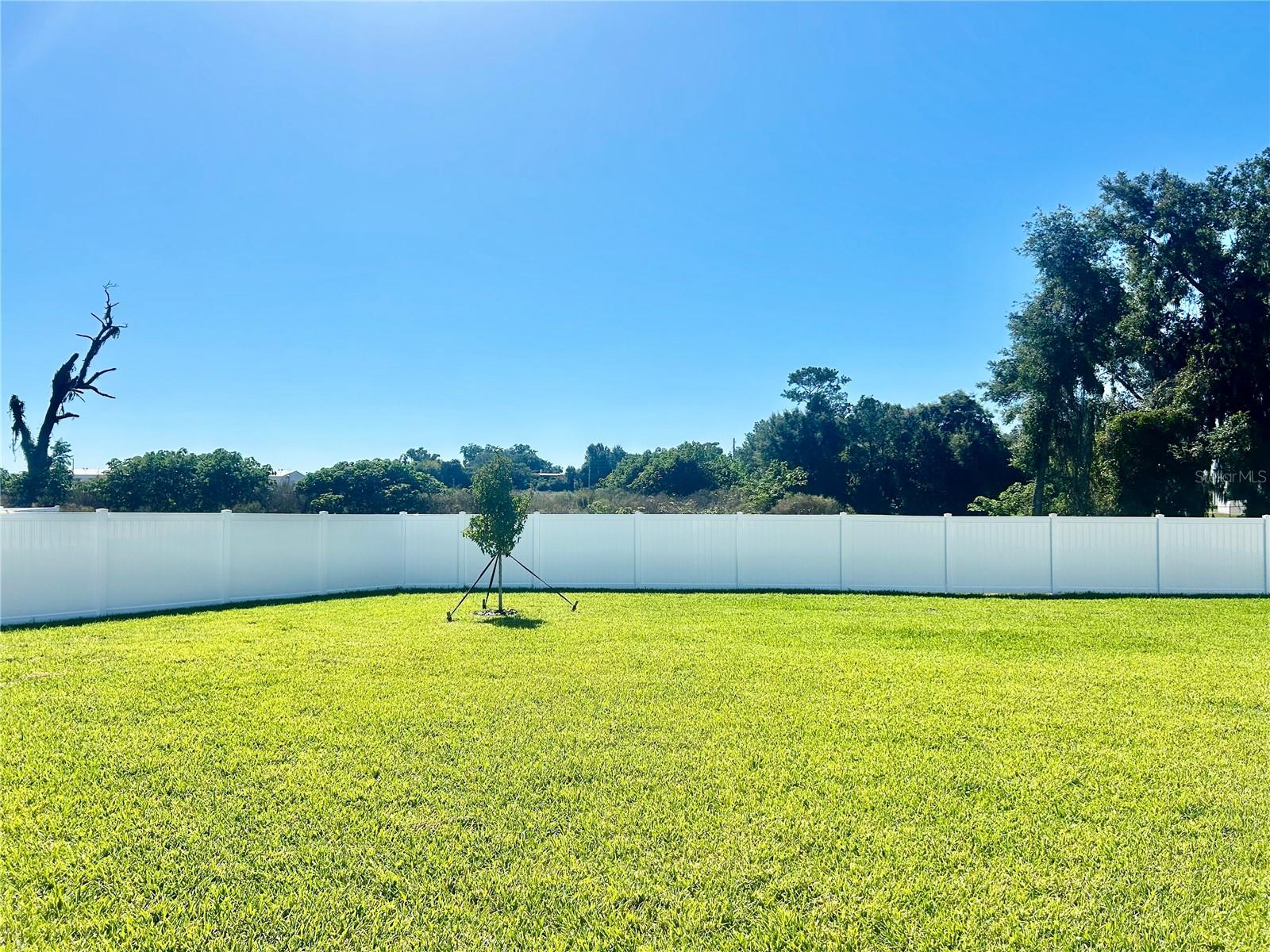 1112 NW 48th Ter OCALA, FL 34482