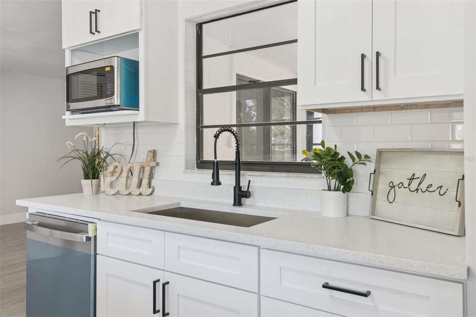 2533 OAK RUN Blvd KISSIMMEE, FL 34744