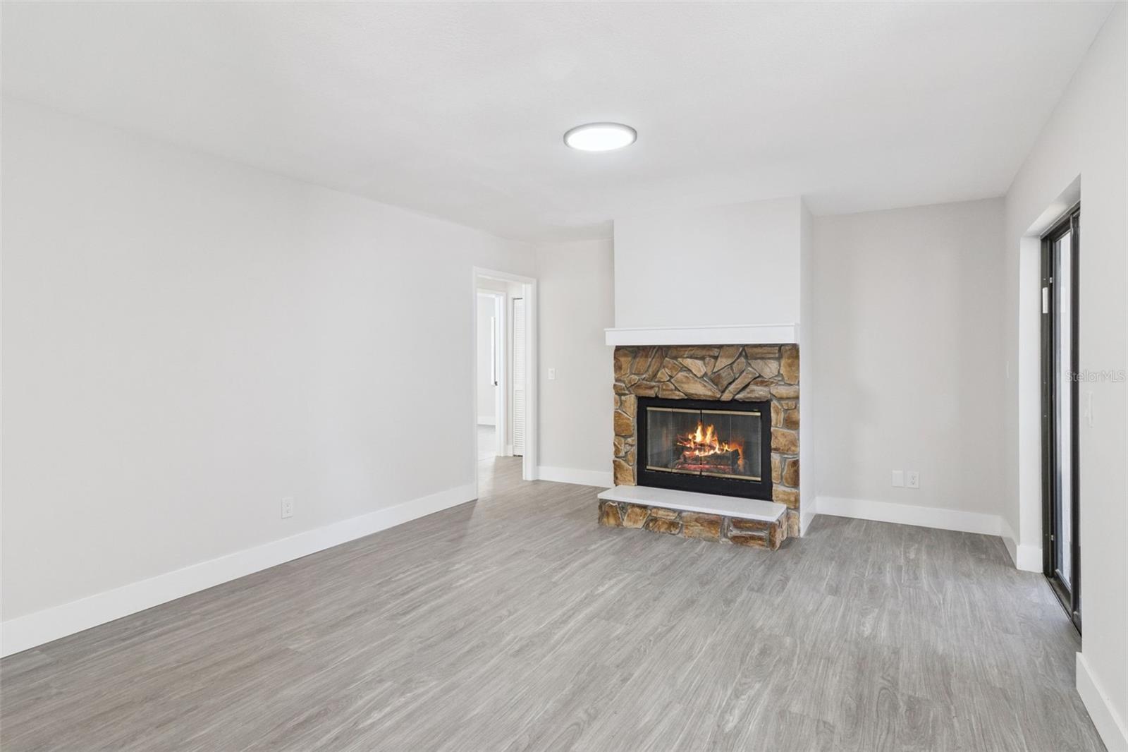 2533 OAK RUN Blvd KISSIMMEE, FL 34744