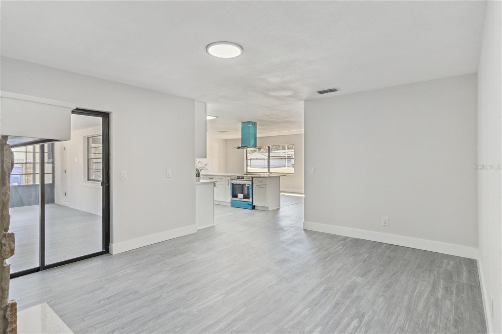 2533 OAK RUN Blvd KISSIMMEE, FL 34744