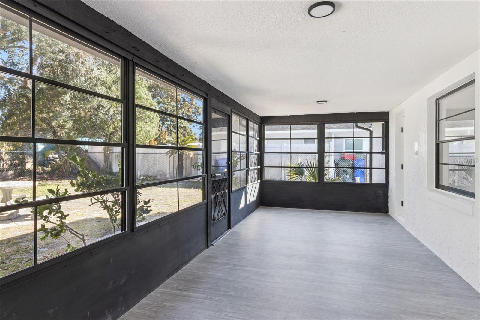 2533 OAK RUN Blvd KISSIMMEE, FL 34744