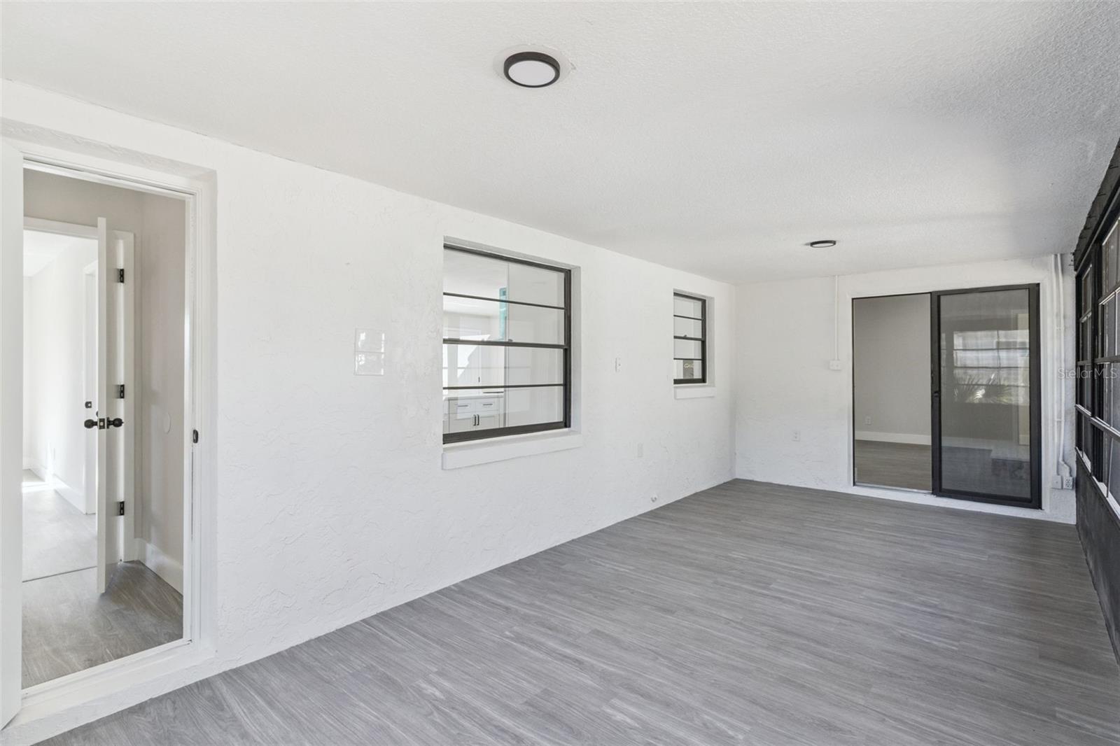 2533 OAK RUN Blvd KISSIMMEE, FL 34744