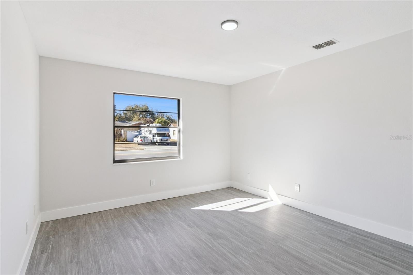 2533 OAK RUN Blvd KISSIMMEE, FL 34744