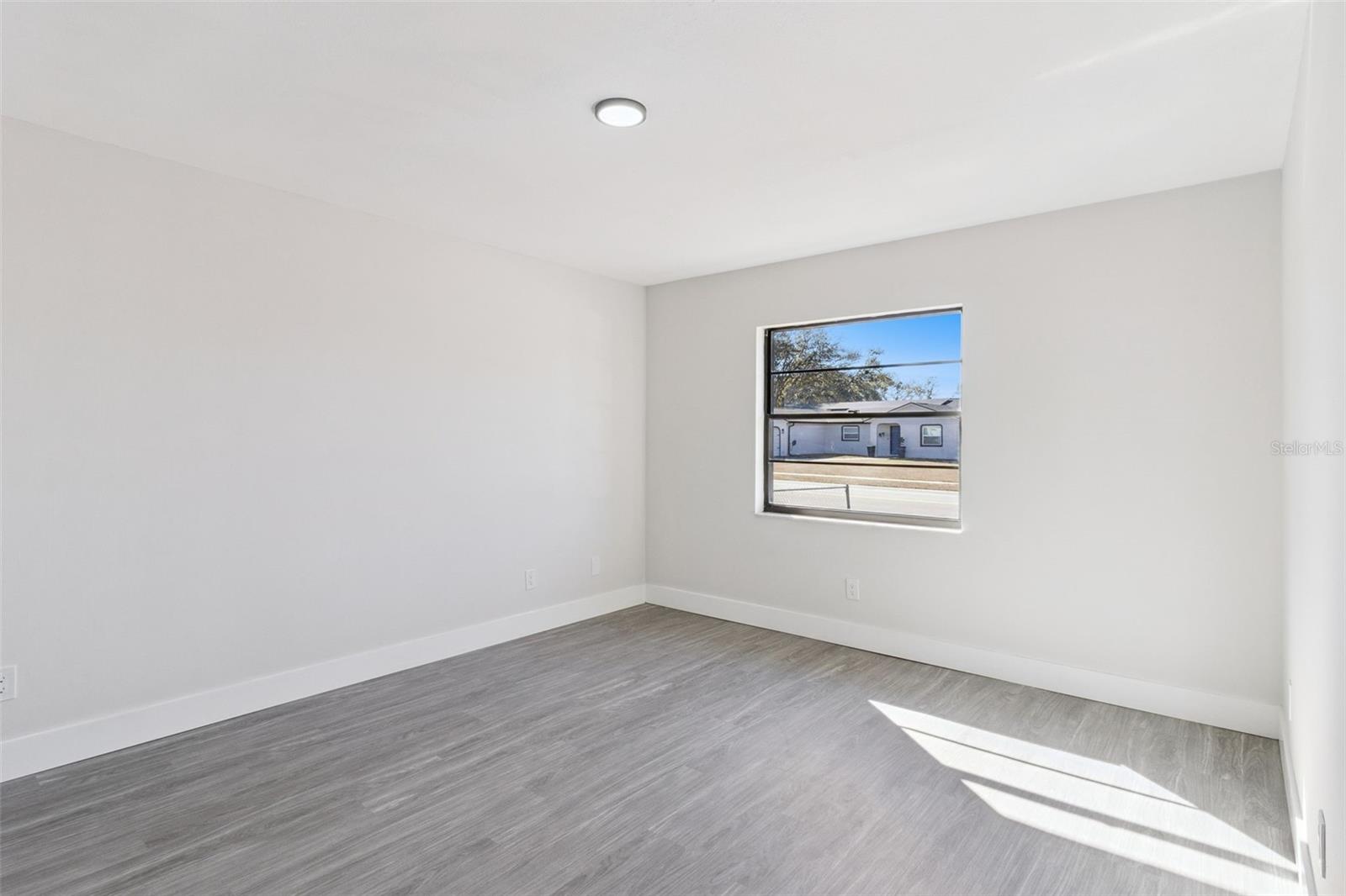 2533 OAK RUN Blvd KISSIMMEE, FL 34744