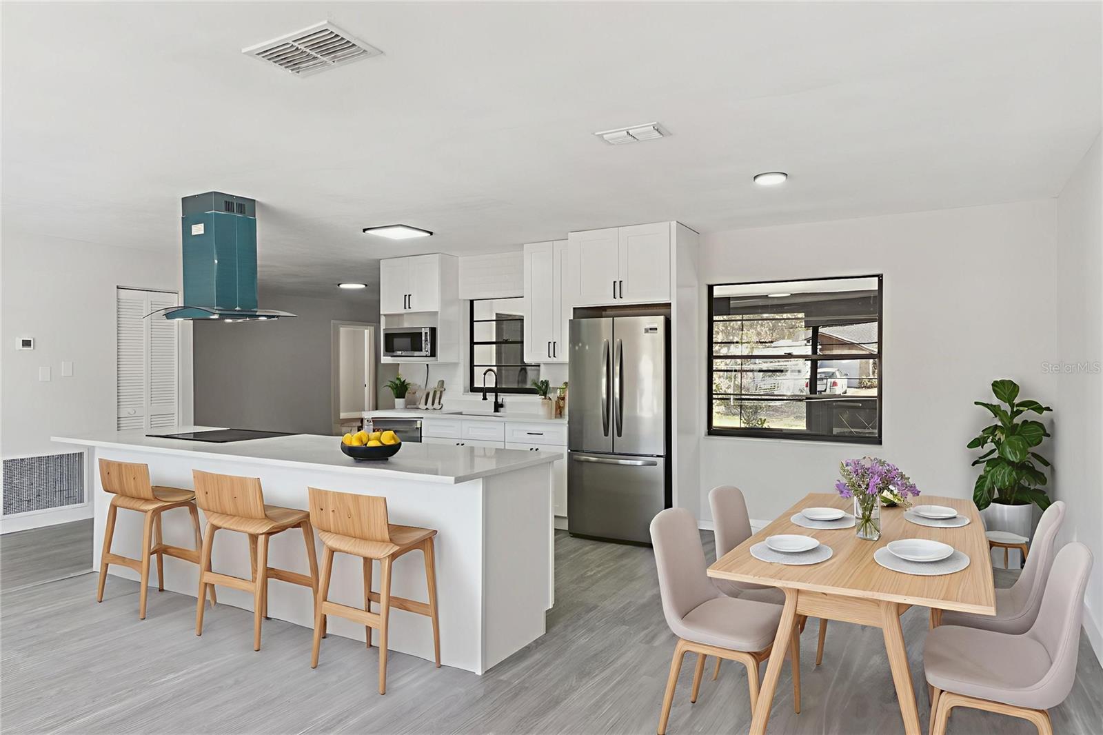 2533 OAK RUN Blvd KISSIMMEE, FL 34744