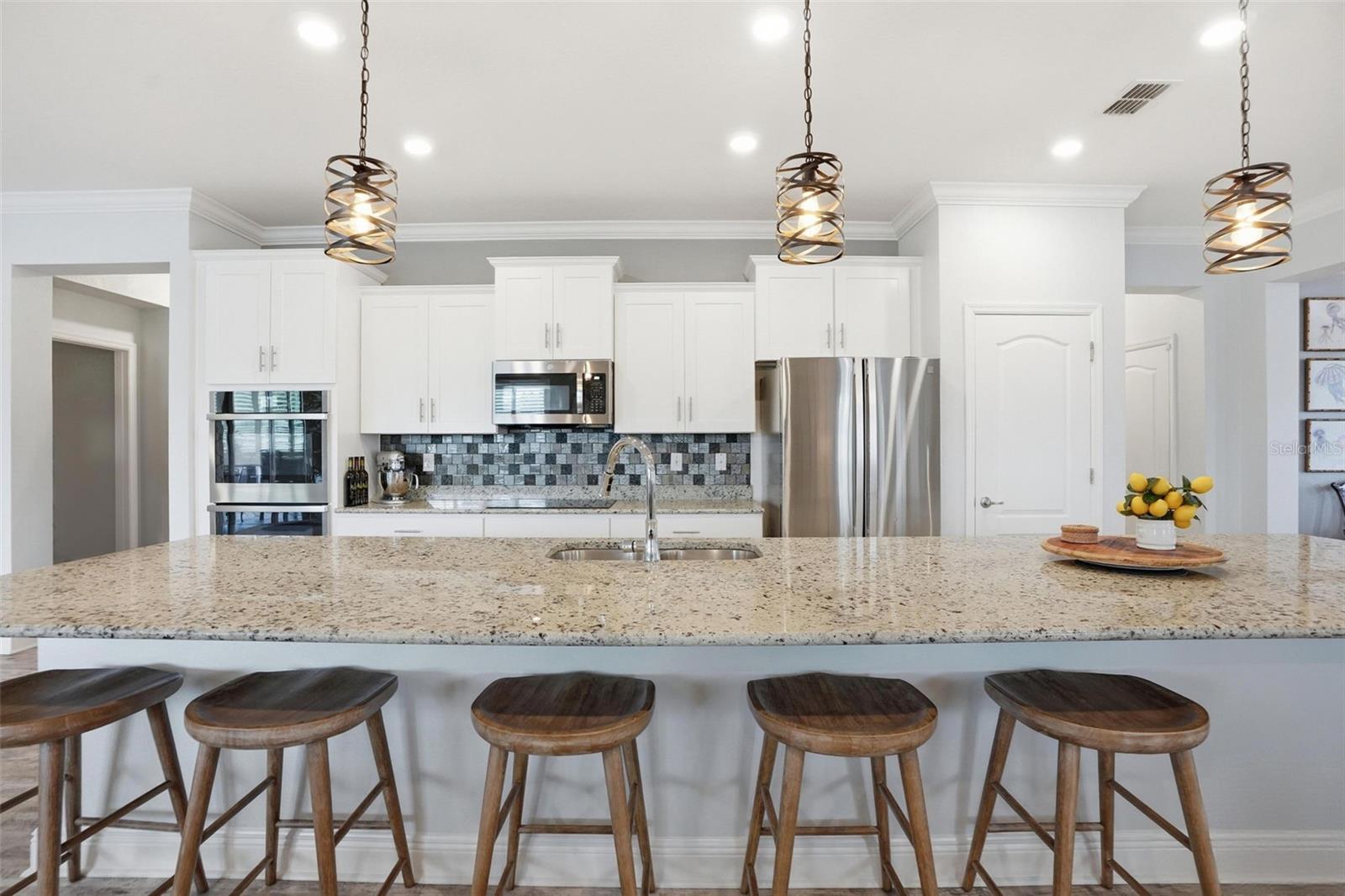 4 VINCA St HOMOSASSA, FL 34446